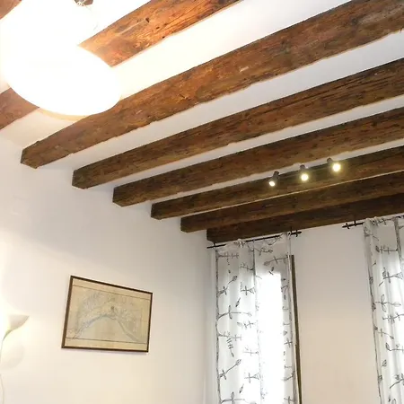 La Zogia *